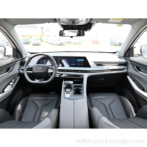 2023 in stock cinese Nuova auto a benzina Cina Changan CS75 Plus SUV SUV a 5 posti 1,5T in vendita